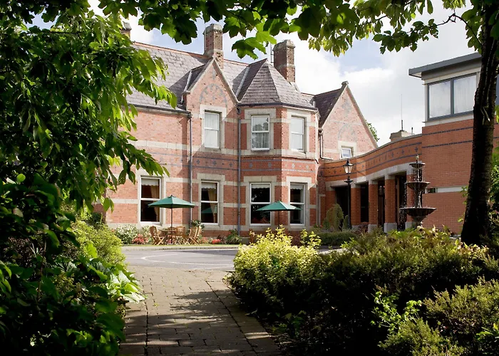 Brandon House Hotel